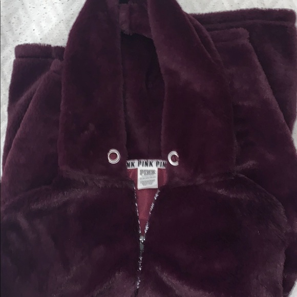 PINK Victoria's Secret Tops - 🦋Soft hoodie from pink🦋